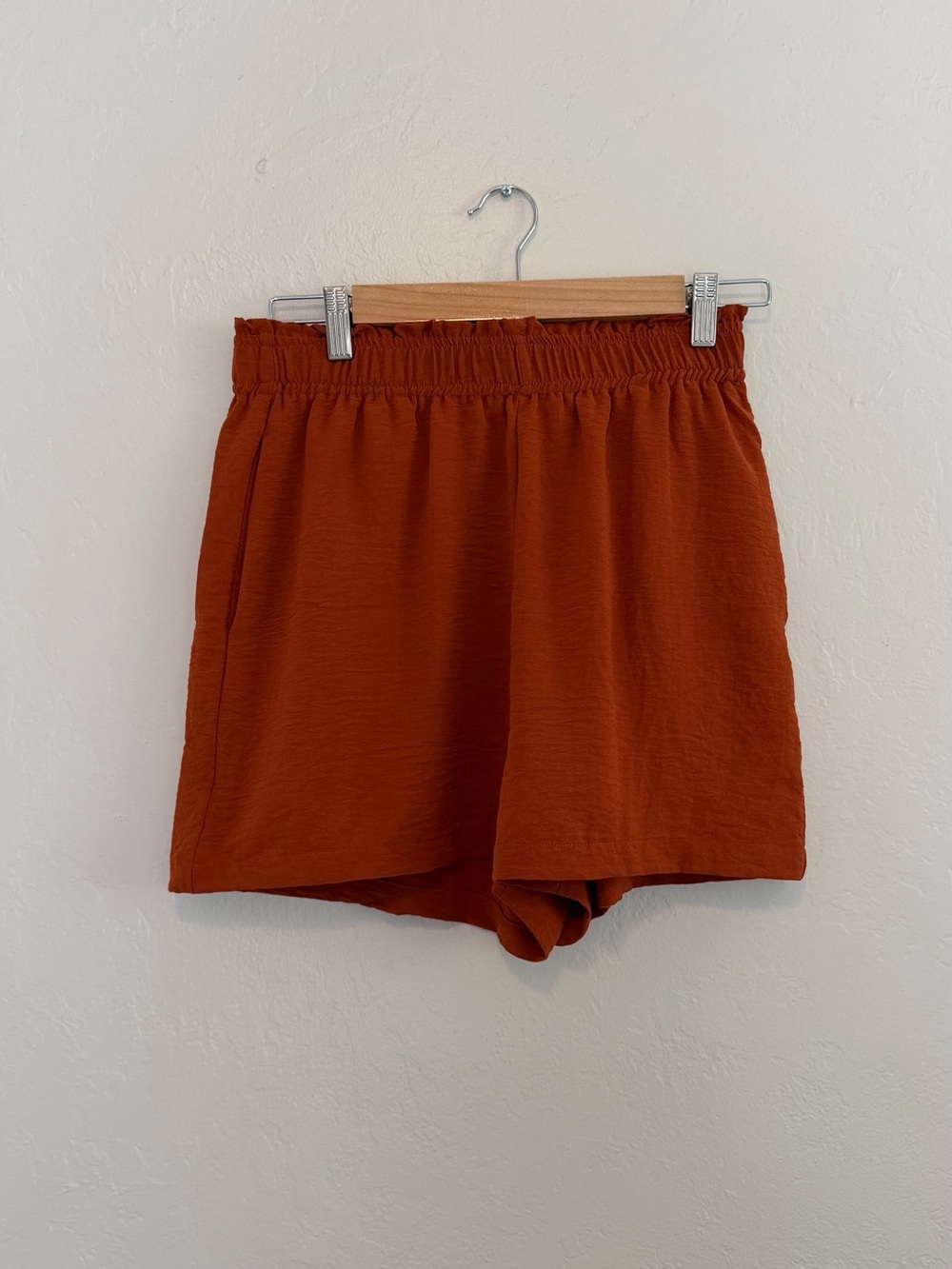 H&M High-Waist Burnt Orange Crinkled Shorts